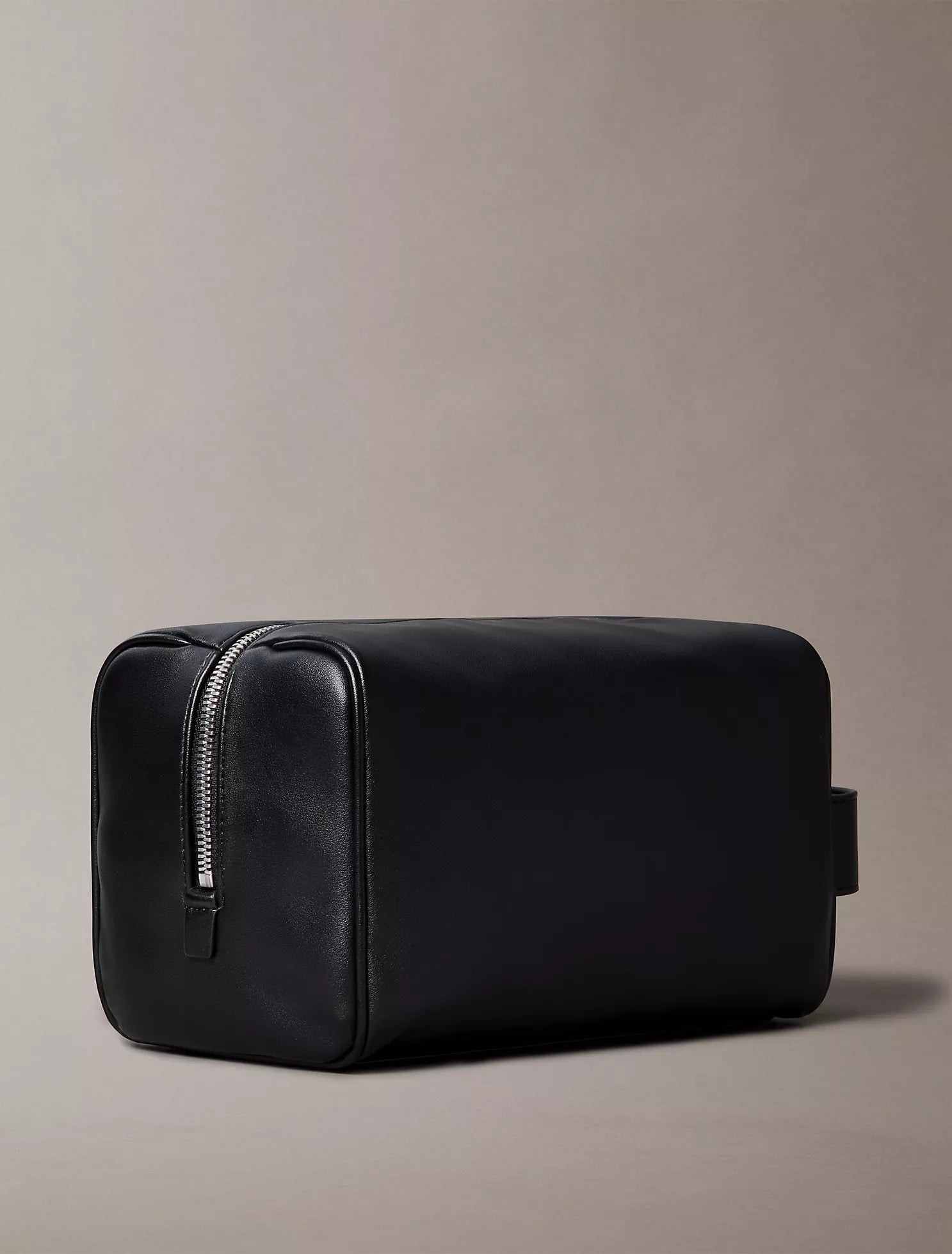 CALVIN DOPP KIT QORA BARSETKA