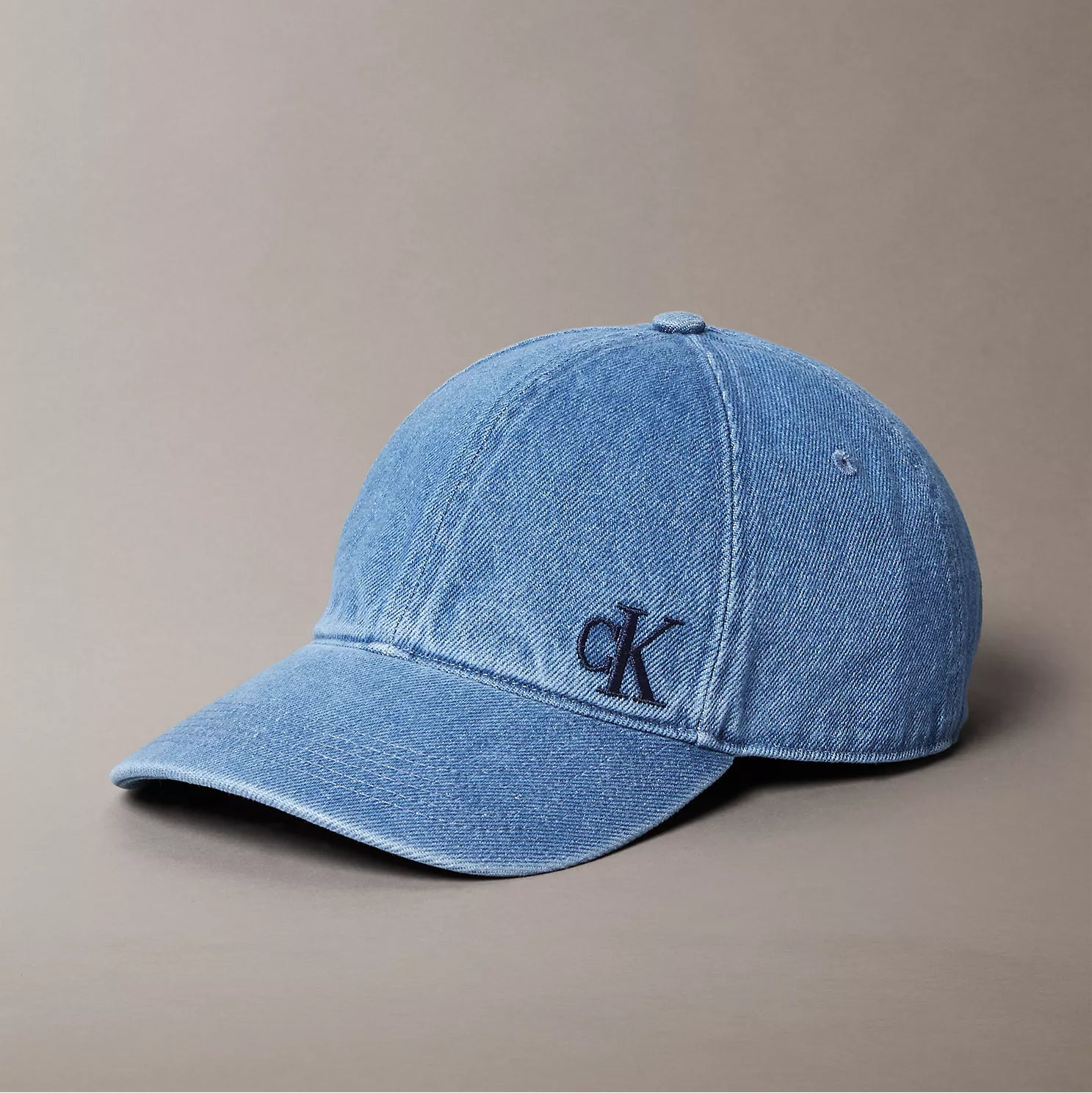 Calvin Klein Kepka 4G5006G461