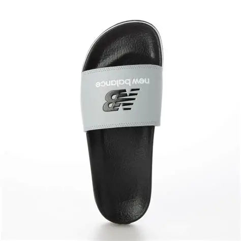 New Balance Tapochka SUF50UG1 45