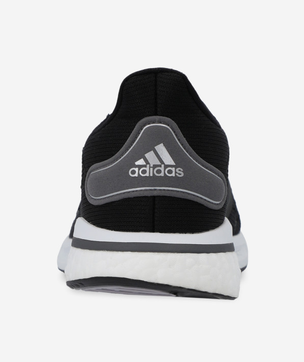 Adidas EG5401 43.5EUR