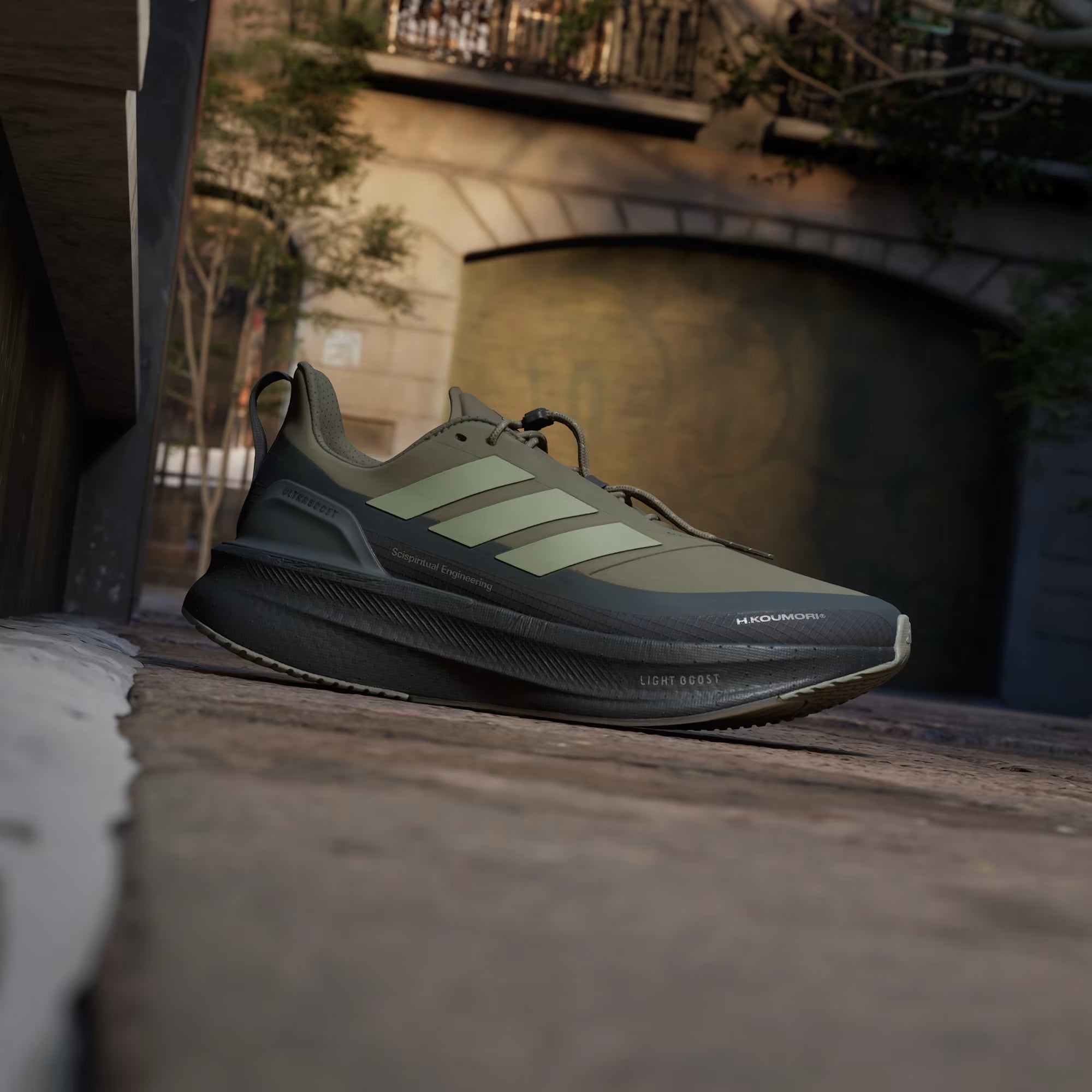 Adidas Ultraboost 5 H.Koumori Yugurish Poyabzali