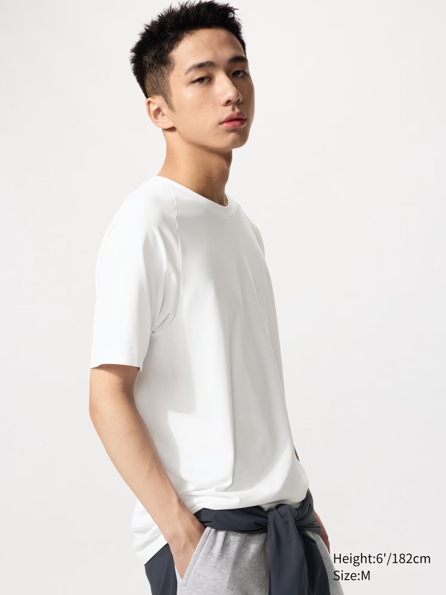Uniqlo Futbolka 341-482299 00